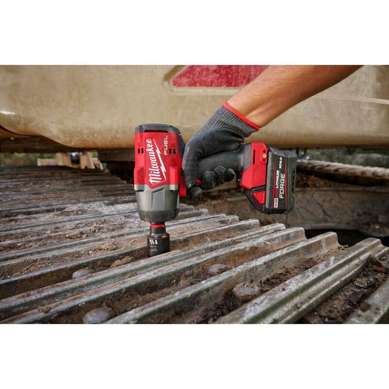 18V Lithium-Ion Brushless Cordless 1/2 in. and 3/8 in. Impact Wrench V322