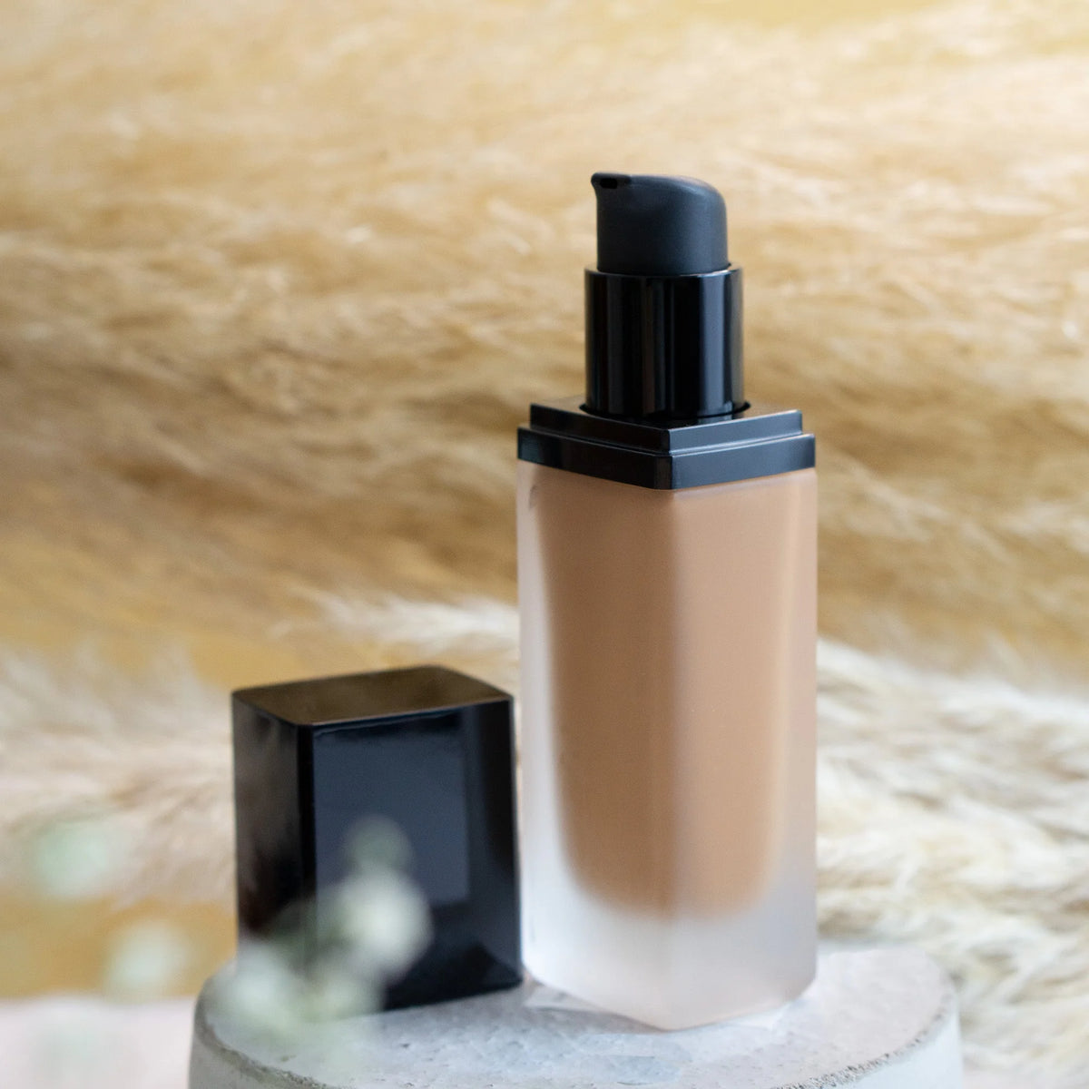 Foundation with SPF D932646