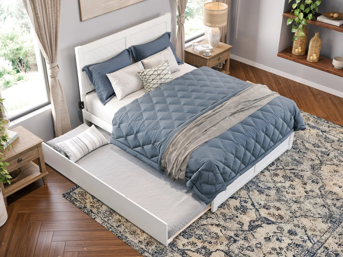 White Solid Wood Platform Bed with Footboard & Twin XL Trundle, Queen Z724
