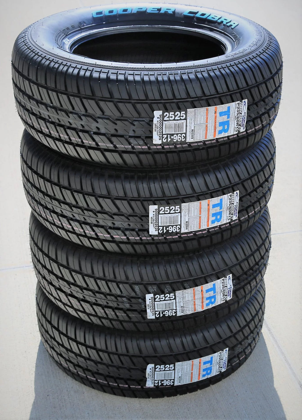Set of 4 All Season Tires I841
