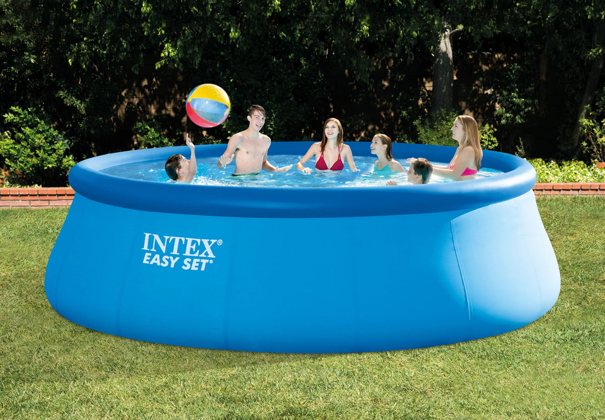 Above Ground Swimming Pool with Ladder and Pump Q543