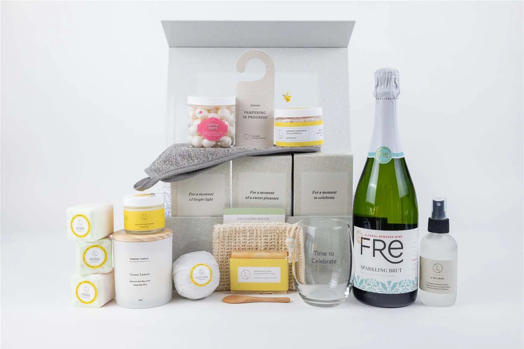 Congratulations Gift Basket R640