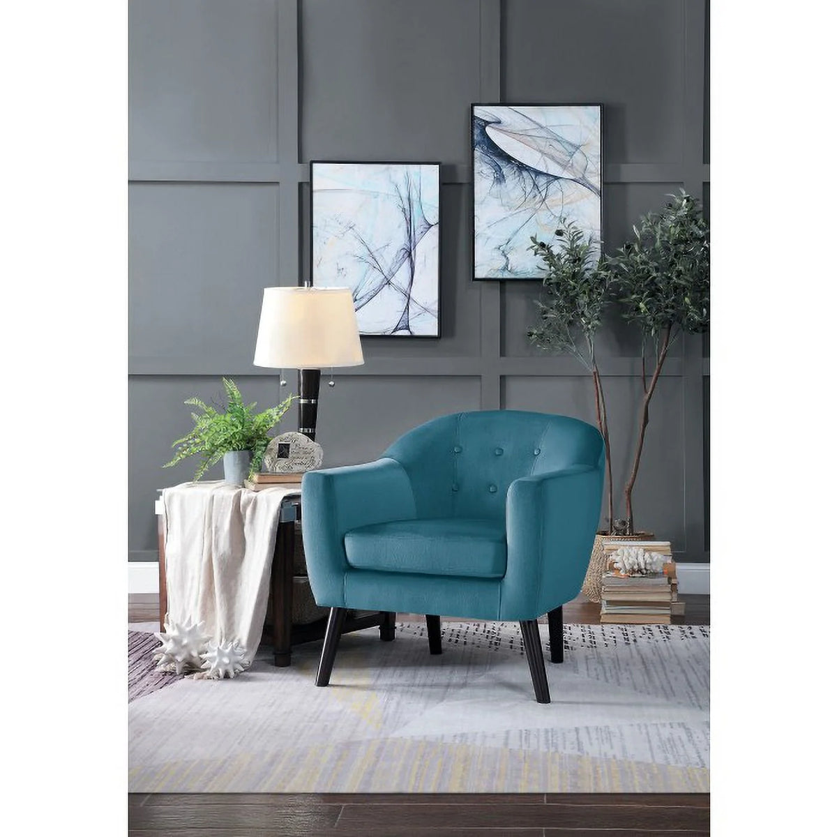 Blue Velvet Upholstered Accent Chair I400