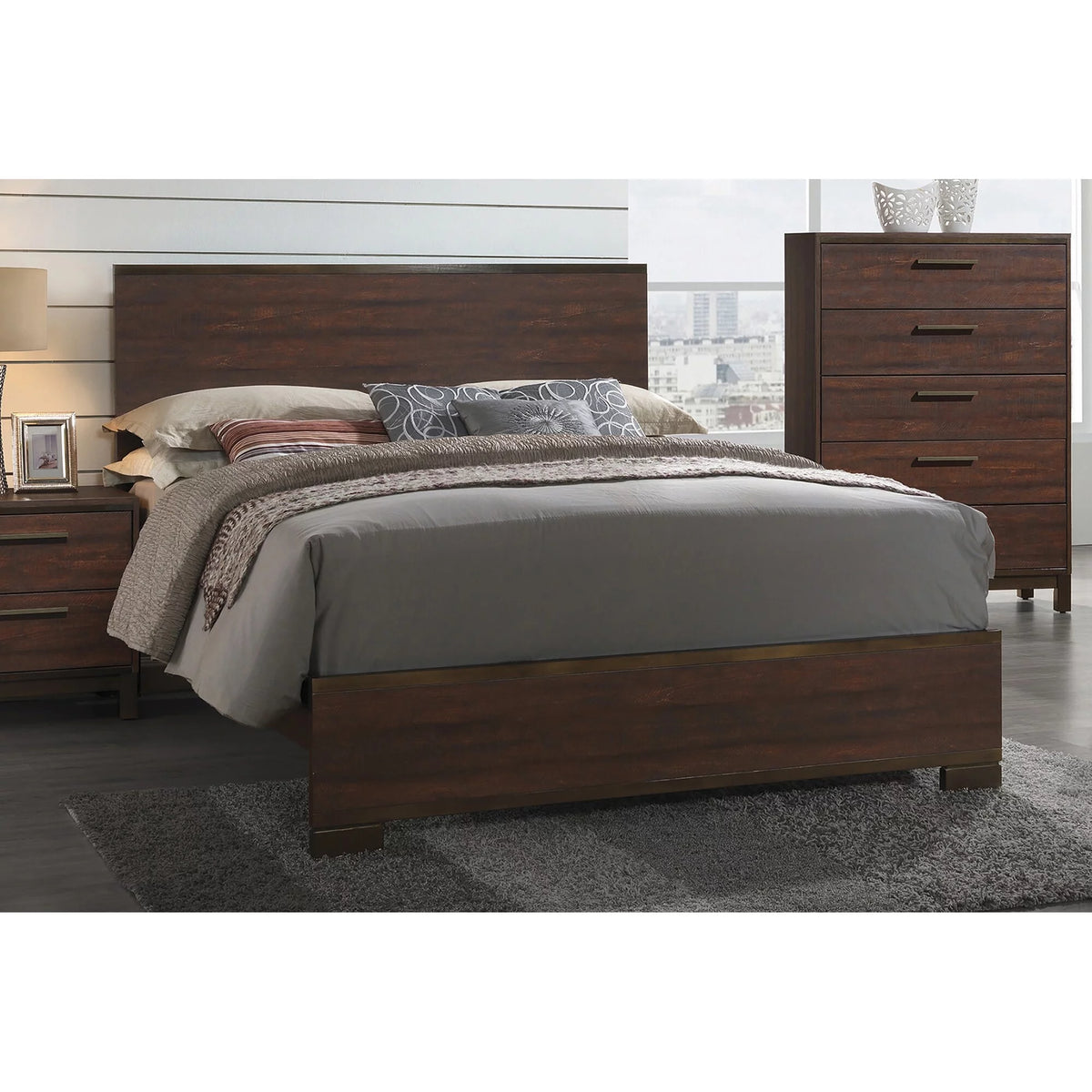 California King Bed U822