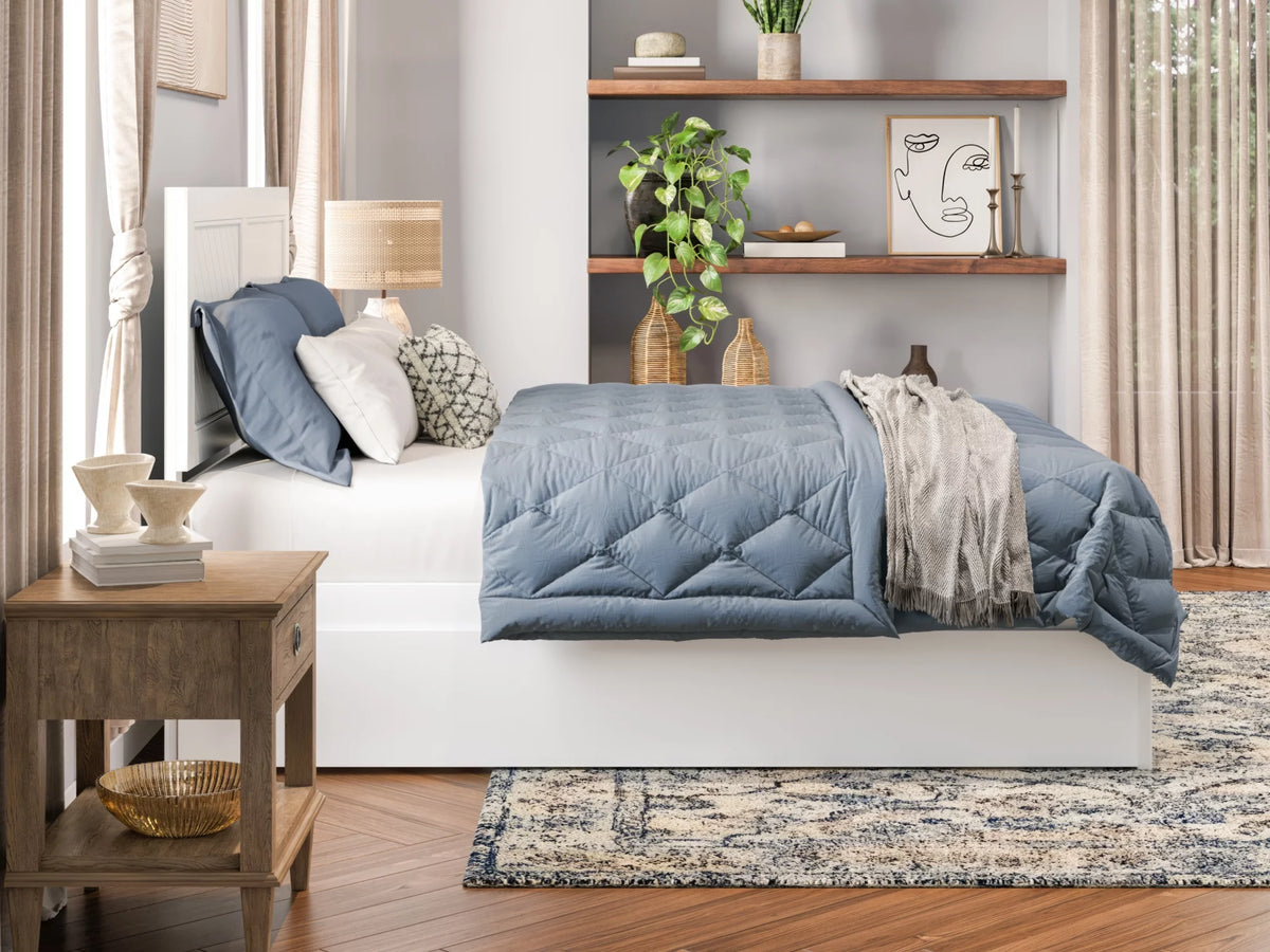 White Solid Wood Platform Bed with Footboard & Twin XL Trundle, Queen Z724